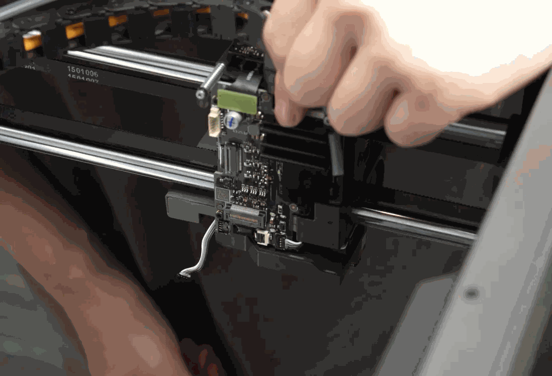 012_013_right_cable_cabling.gif