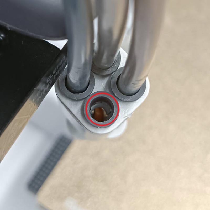 Bambu-Lab-A1-Filament-Stuck-in-Filament-Hub-5.jpg