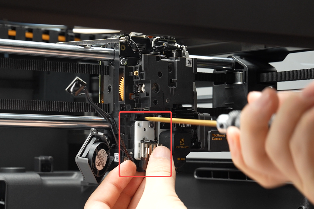img_016_install_left_hotend_001.png