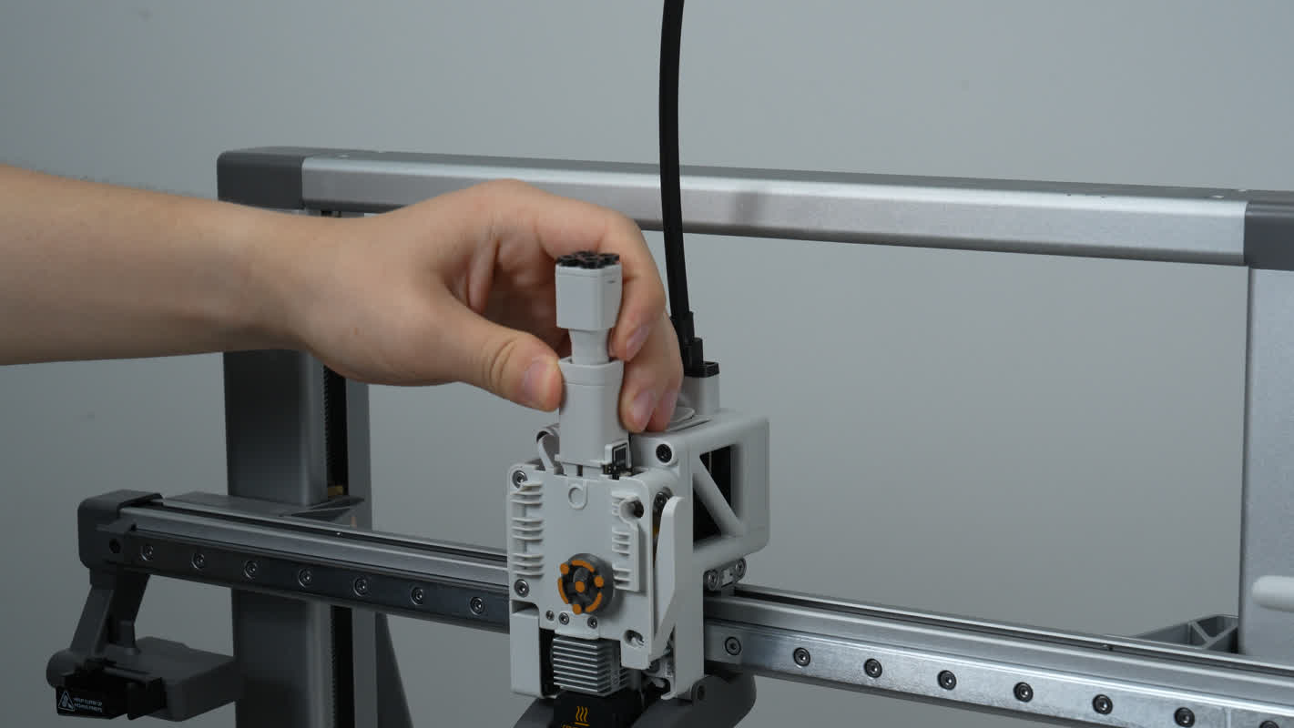 ประกอบ Filament hub Housing กลับเข้าที่