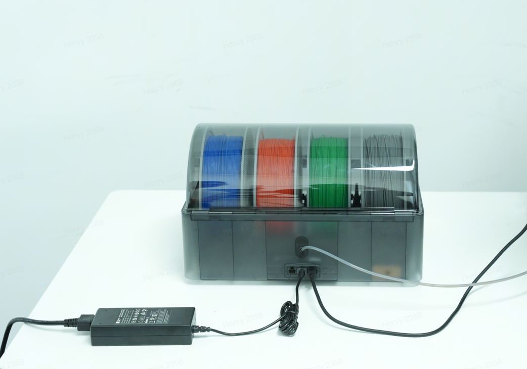 02_connecting_the_switching_power_adapter.png